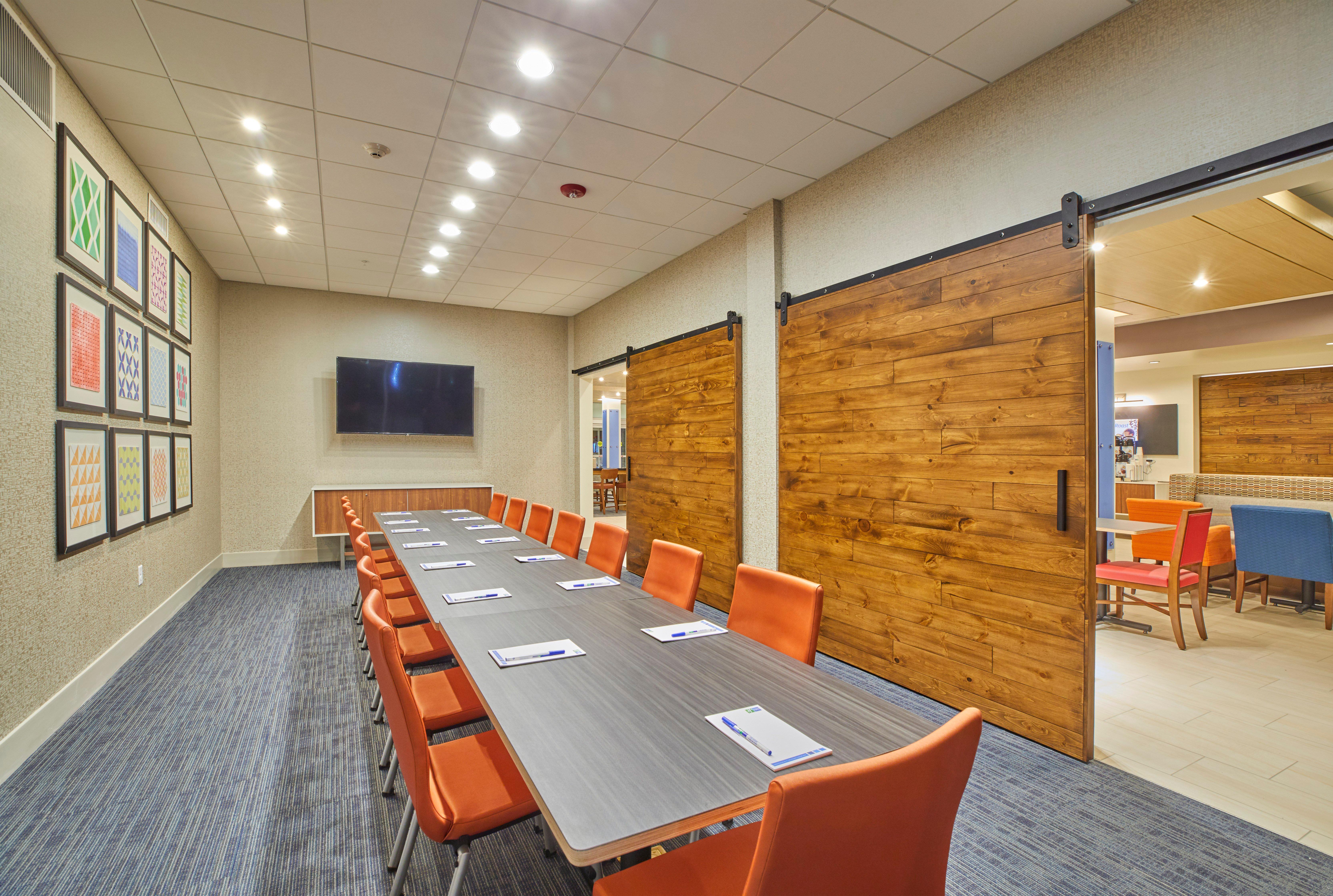 Holiday Inn Express & Suites - Hermiston Downtown By Ihg Εξωτερικό φωτογραφία